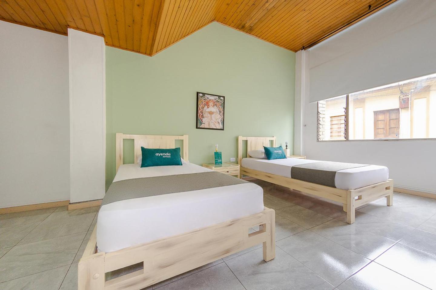 Hotel Ana Carolina มานิซาเลส ภายนอก รูปภาพ